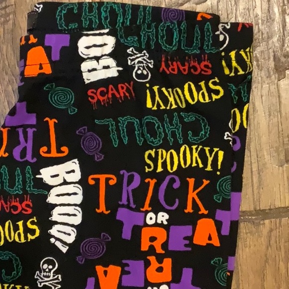 Halloween leggings for girl size large. - Picture 2 of 3